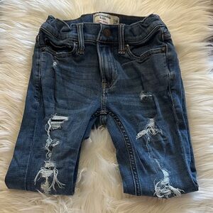 Abercrombie Kids Blue Distressed Super Skinny Jeans size 7/8